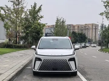 2024 Maxus G70 с пробегом 7 000 км
