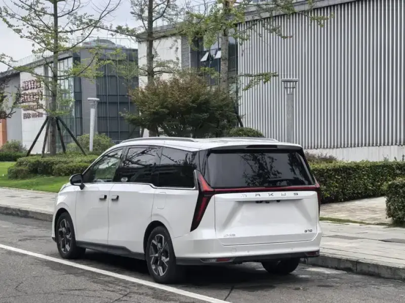 2024 Maxus G70 с пробегом 7 000 км
