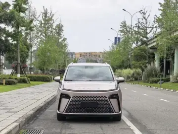 2024 Maxus G70 с пробегом 5 000 км