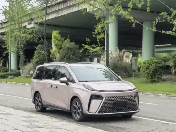 2024 Maxus G70 с пробегом 5 000 км