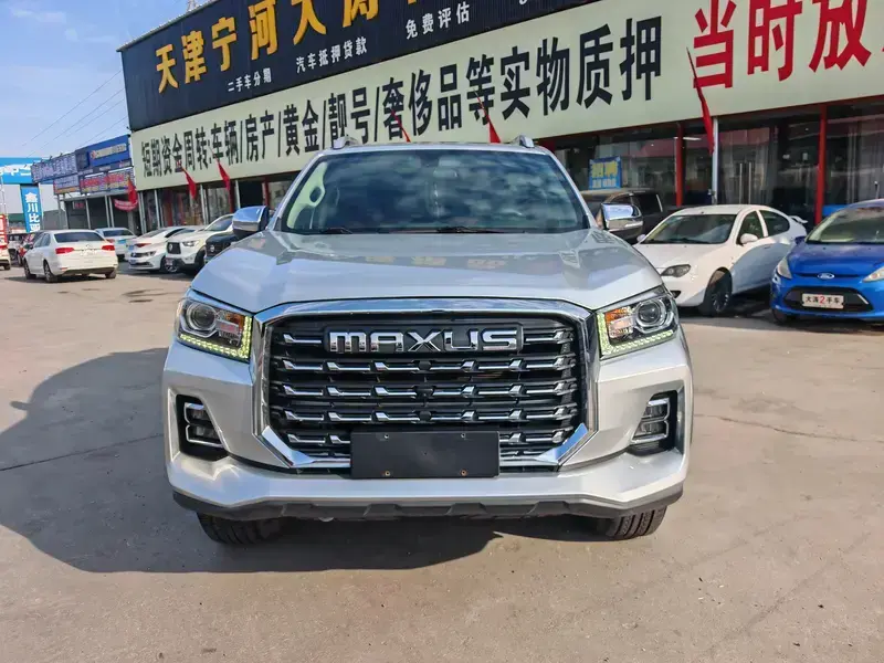2022 Maxus T70 с пробегом 40 000 км