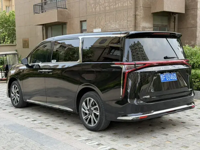2022 Maxus G90 с пробегом 100 000 км