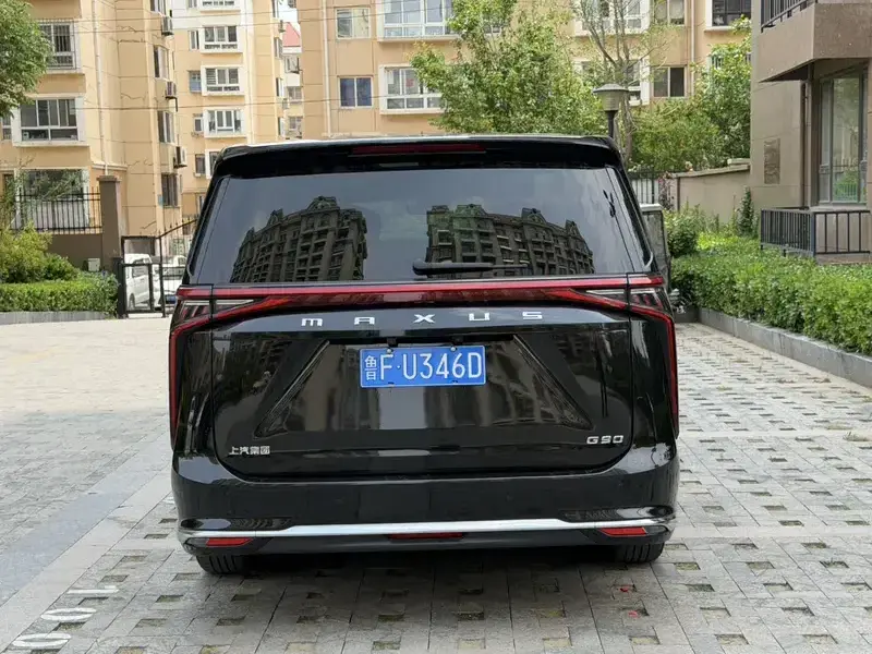 2022 Maxus G90 с пробегом 100 000 км