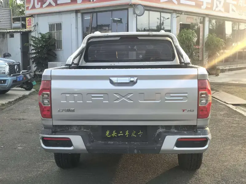 2022 Maxus T70 с пробегом 40 000 км