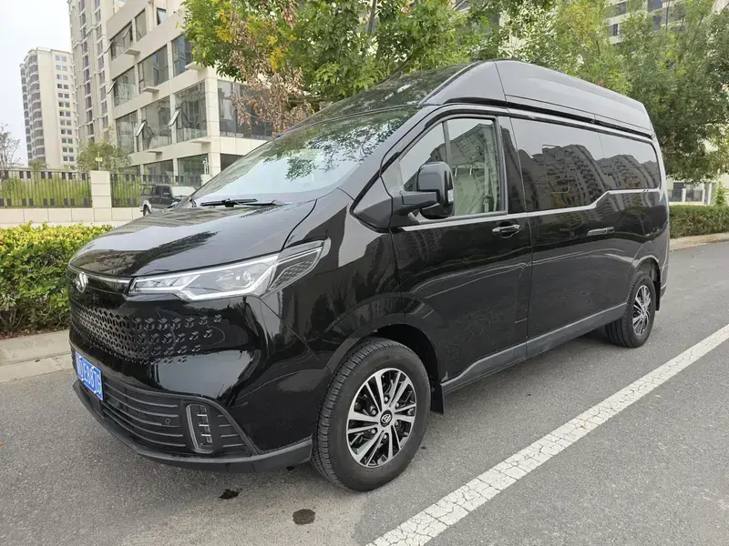 2025 Maxus V70 с пробегом 8 000 км