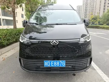 2025 Maxus V70 с пробегом 8 000 км