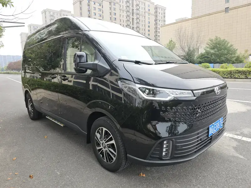 2025 Maxus V70 с пробегом 8 000 км