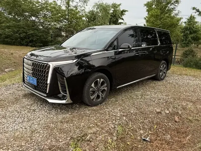 2022 Maxus G90 с пробегом 30 000 км