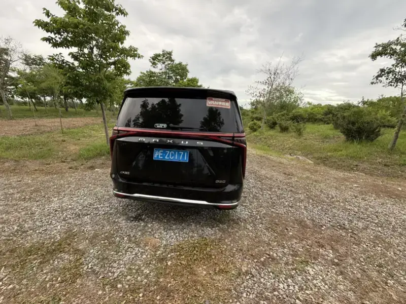 2022 Maxus G90 с пробегом 30 000 км