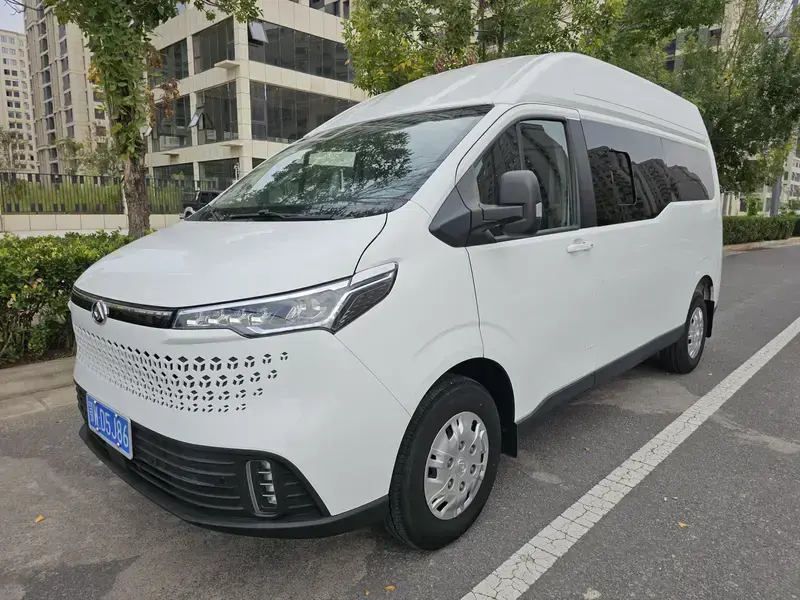 2023 Maxus V70 с пробегом 8 000 км