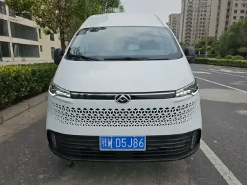2023 Maxus V70 с пробегом 8 000 км