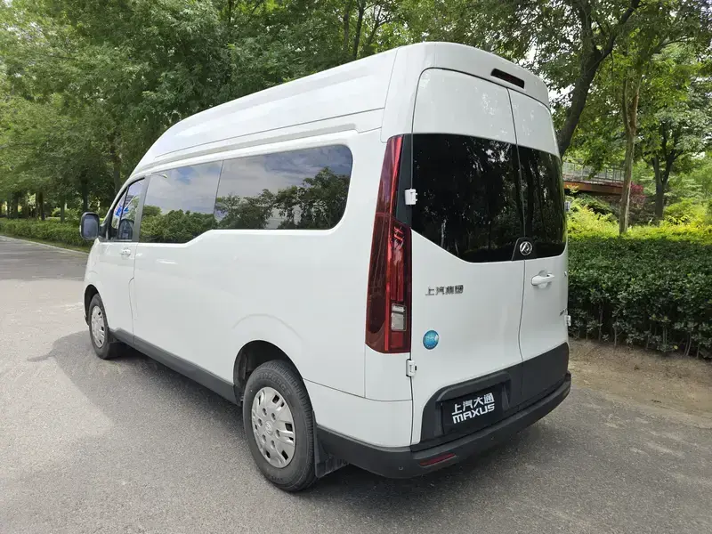 2023 Maxus V70 с пробегом 13 000 км