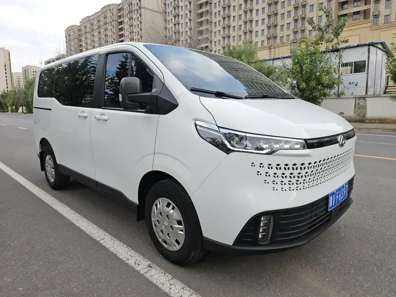 2023 Maxus V70 с пробегом 16 000 км