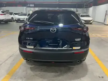 2021 Mazda CX-30 с пробегом 64 000 км