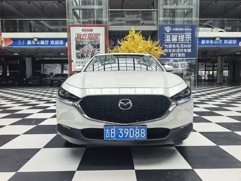 2021 Mazda CX-30 с пробегом 40 000 км