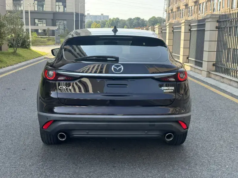 2021 Mazda CX-4 с пробегом 60 000 км