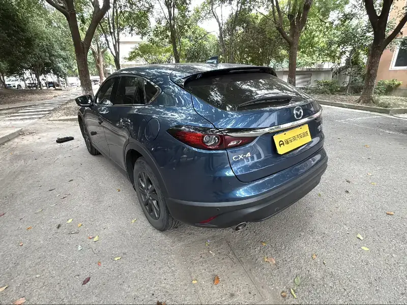 2021 Mazda CX-4 с пробегом 53 400 км