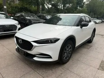 2020 Mazda CX-4 с пробегом 30 000 км