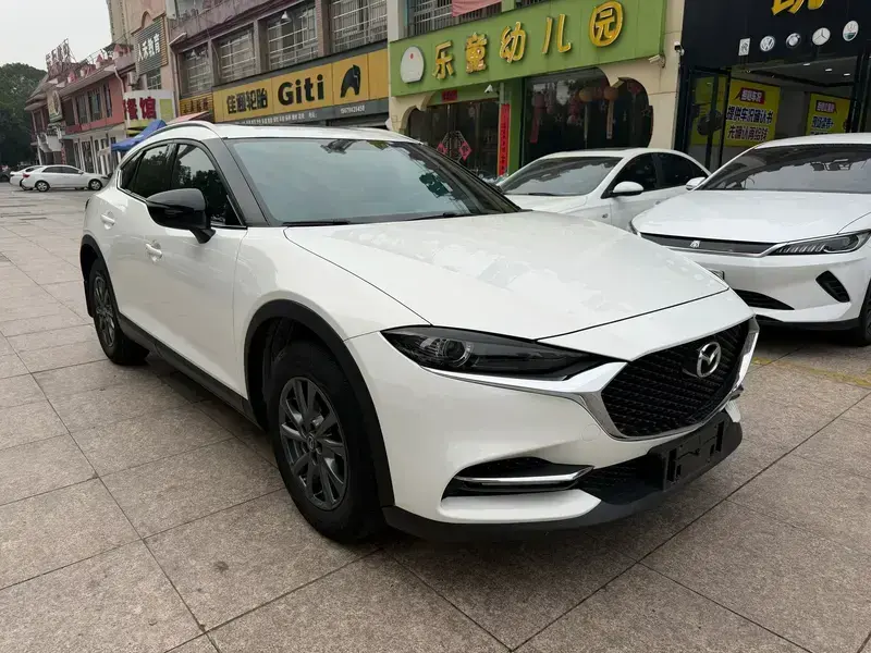 2020 Mazda CX-4 с пробегом 30 000 км