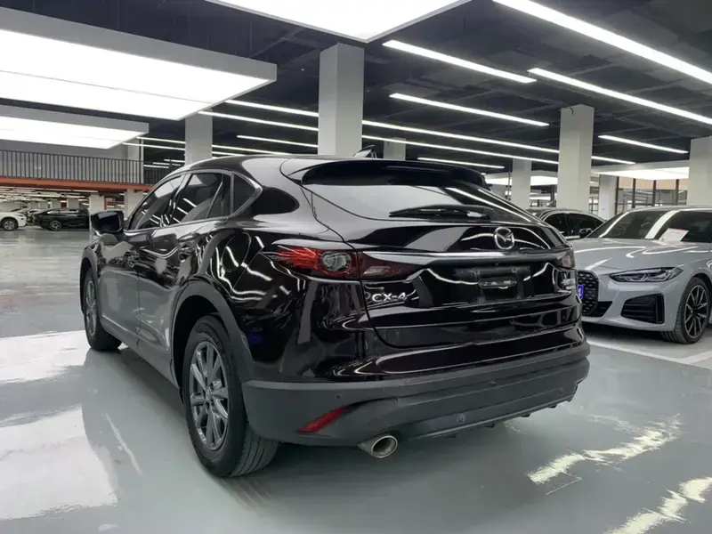 2020 Mazda CX-4 с пробегом 71 000 км