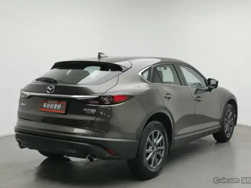 2020 Mazda CX-4 с пробегом 35 600 км