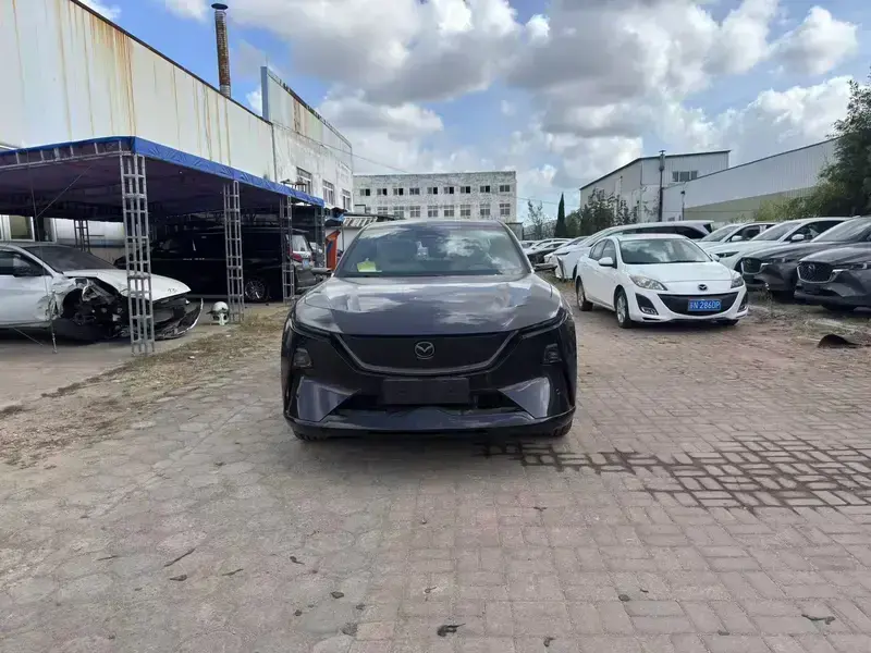 2026 Mazda EZ-60 с пробегом 6 000 км