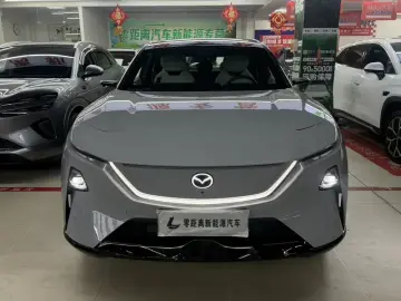 2025 Mazda EZ-60 с пробегом 20 000 км