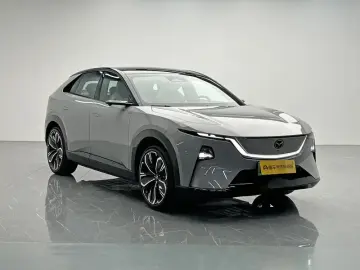 2025 Mazda EZ-60 с пробегом 800 км