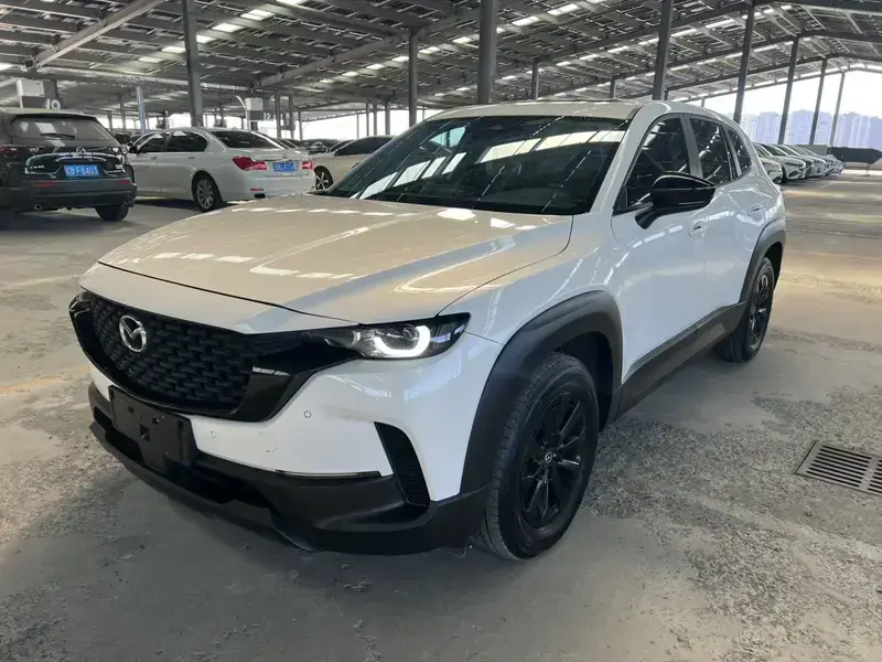 2023 Mazda CX-50 с пробегом 29 000 км