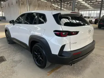 2023 Mazda CX-50 с пробегом 29 000 км