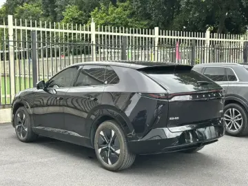 2025 Mazda EZ-60 с пробегом 7 000 км