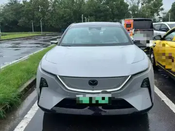 2025 Mazda EZ-60 с пробегом 6 000 км