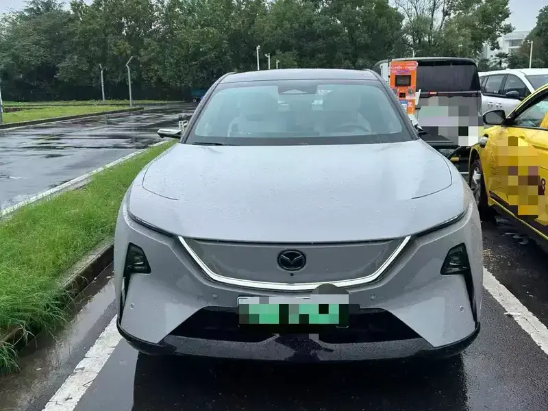 2025 Mazda EZ-60 с пробегом 6 000 км