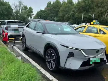 2025 Mazda EZ-60 с пробегом 6 000 км