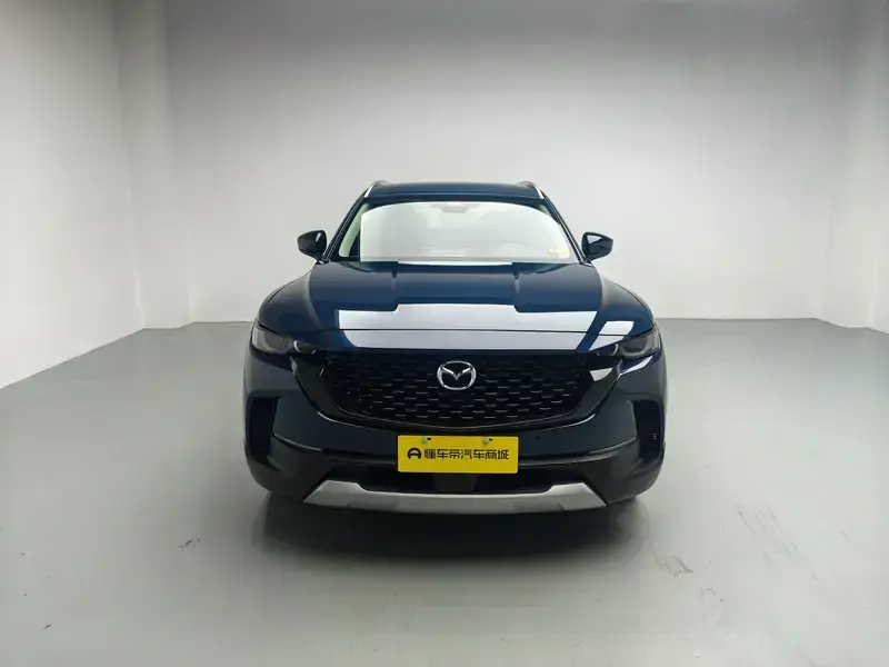 2023 Mazda CX-50 с пробегом 23 900 км