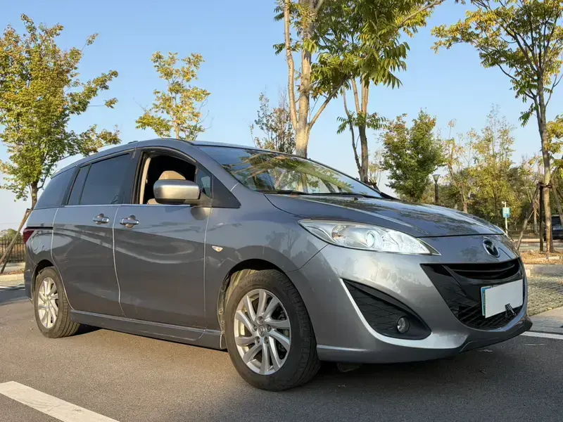 2011 Mazda 5 с пробегом 132 000 км