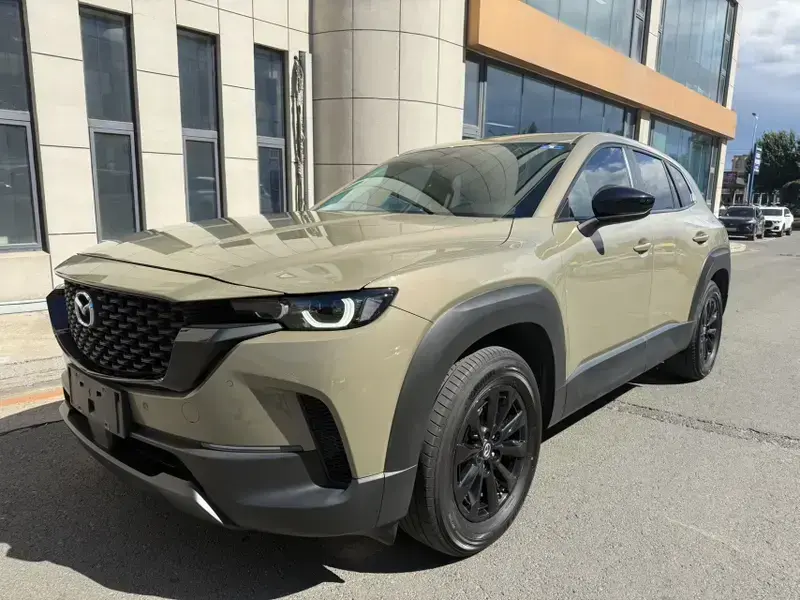 2023 Mazda CX-50 с пробегом 25 000 км