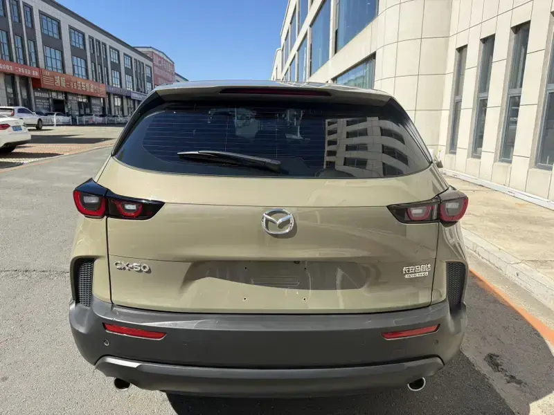 2023 Mazda CX-50 с пробегом 25 000 км