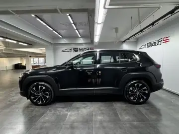 2023 Mazda CX-50 с пробегом 13 600 км