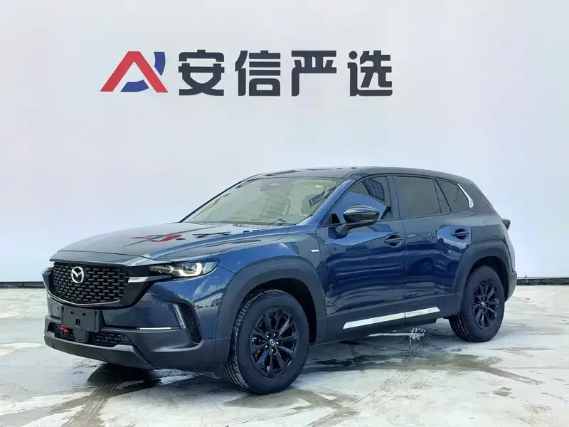 2023 Mazda CX-50 с пробегом 20 000 км