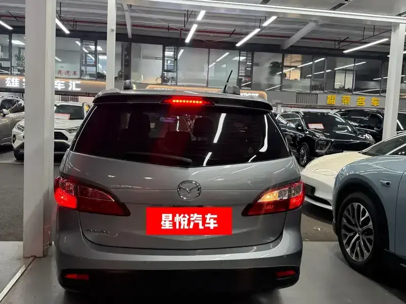 2011 Mazda 5 с пробегом 106 800 км