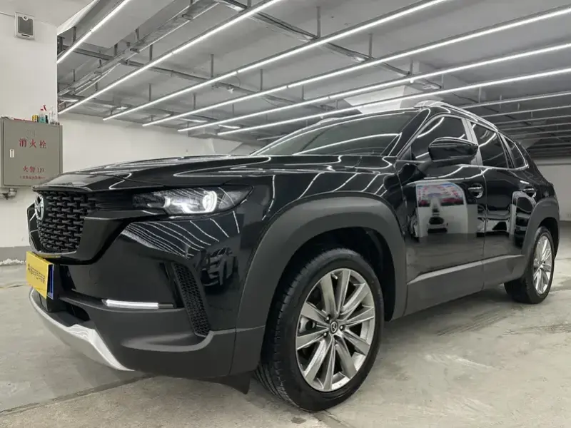 2023 Mazda CX-50 с пробегом 12 000 км