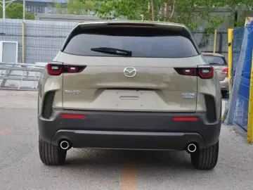 2023 Mazda CX-50 с пробегом 21 000 км