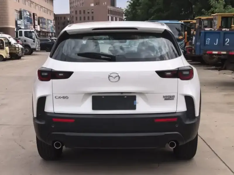 2023 Mazda CX-50 с пробегом 45 000 км