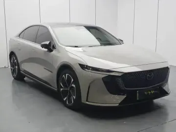 2024 Mazda EZ-6 с пробегом 9 000 км