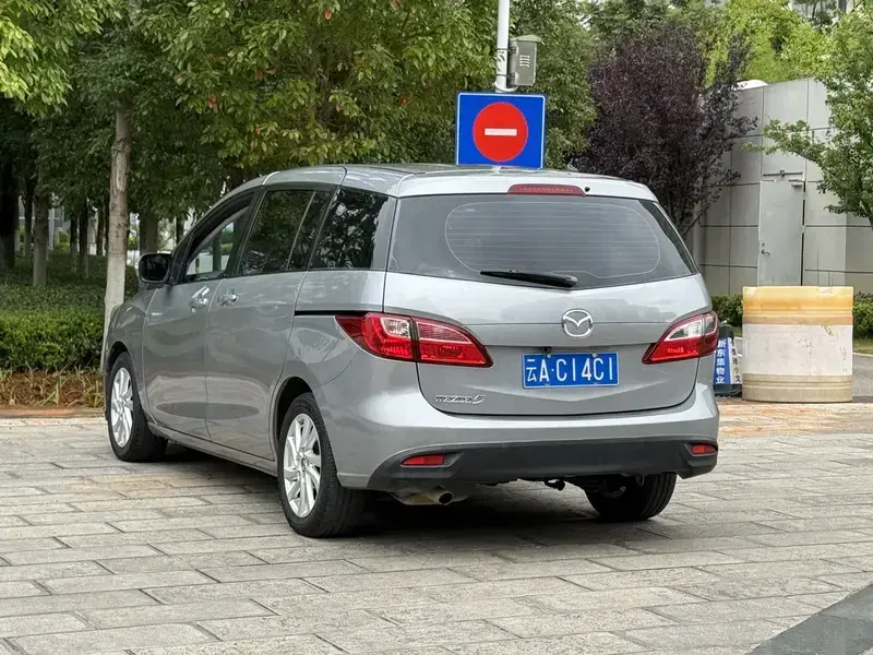 2013 Mazda 5 с пробегом 140 000 км