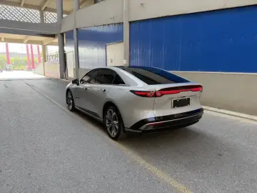 2024 Mazda EZ-6 с пробегом 40 000 км