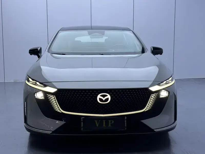 2024 Mazda EZ-6 с пробегом 25 000 км