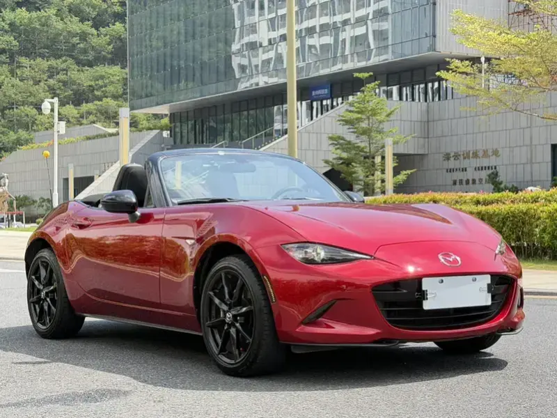 2023 Mazda MX-5 с пробегом 22 000 км