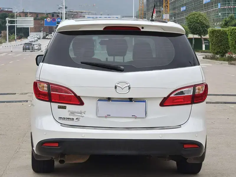 2013 Mazda 5 с пробегом 120 000 км